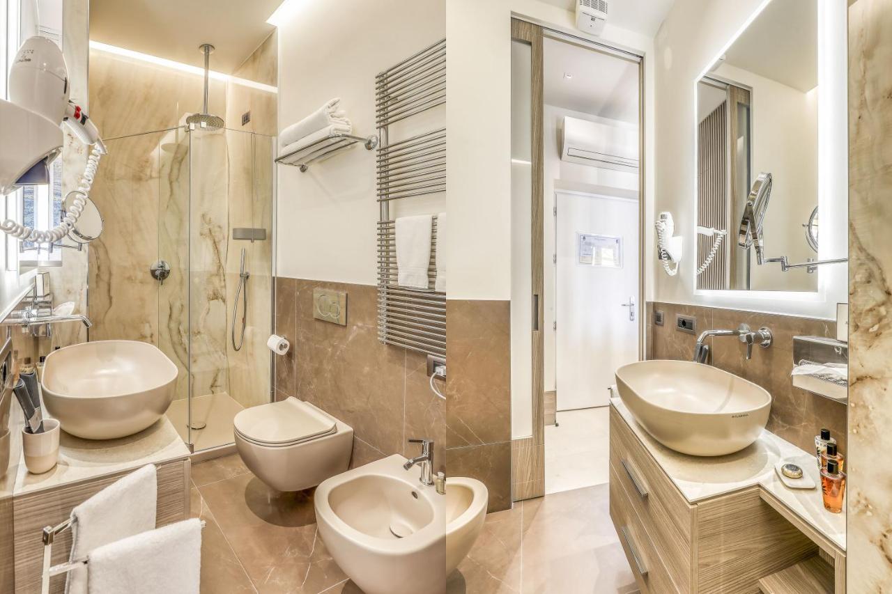 Hotel Albatros Varigotti Exterior photo